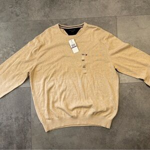 Tommy Hilfiger Tan Crewneck Sweater Classic Knit Design